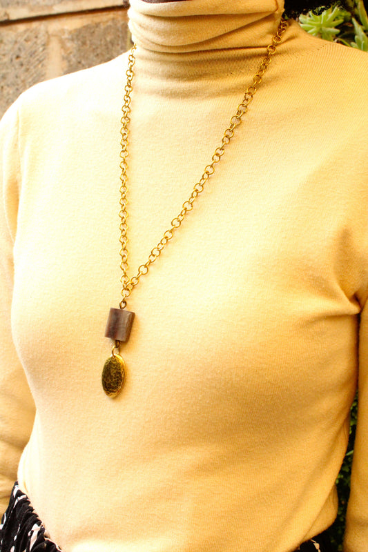 Kua Necklace