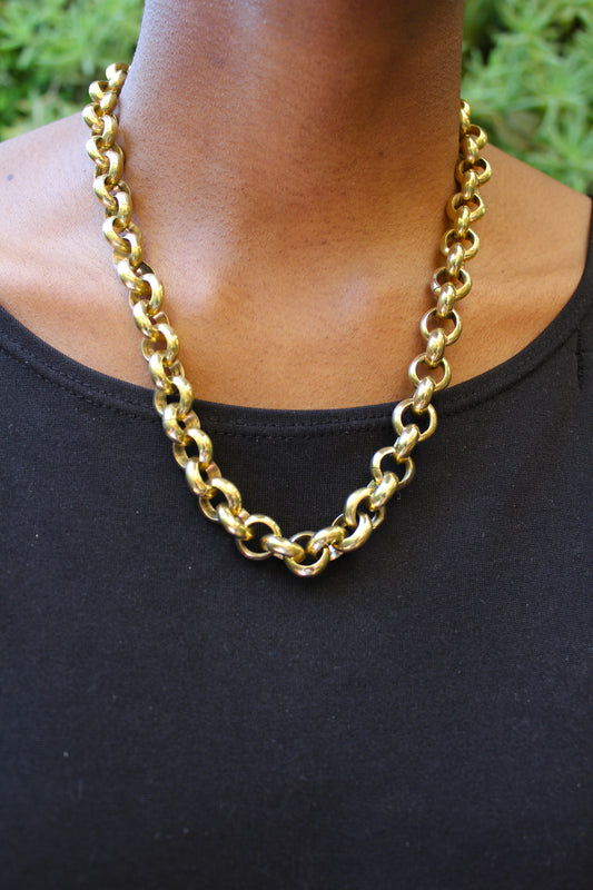 Basi Chain Necklace