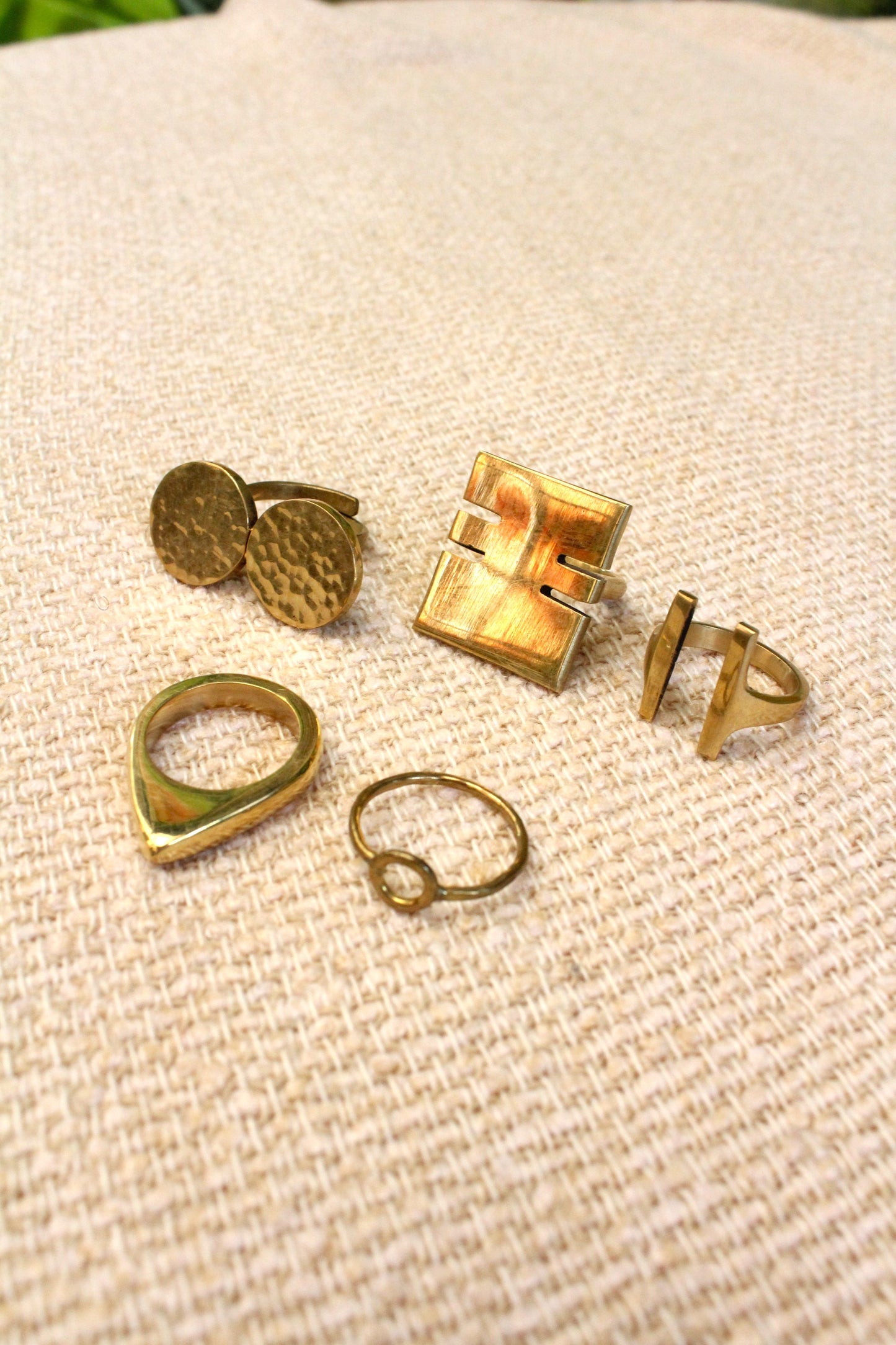 Desero Ring Set-Size 7 1/2