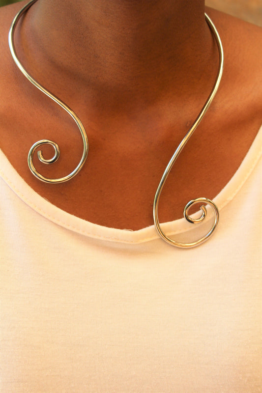 Nuva Necklace