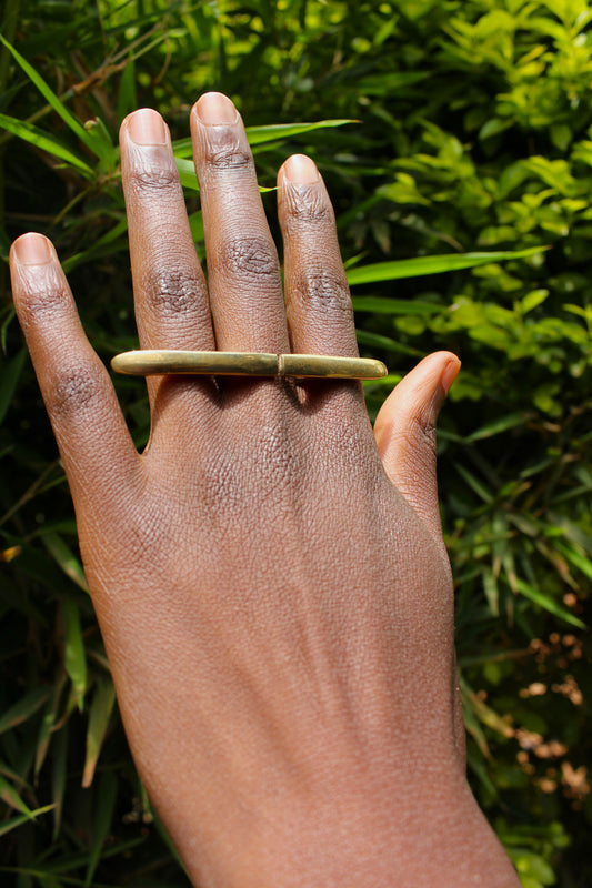 Hensi Ring