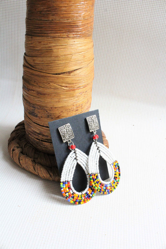 Dasi Stud Earrings