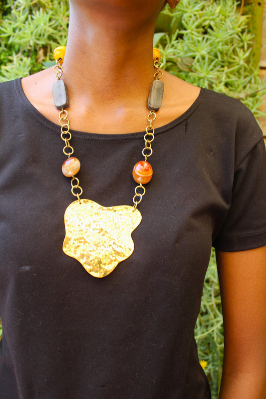 Teti Necklace
