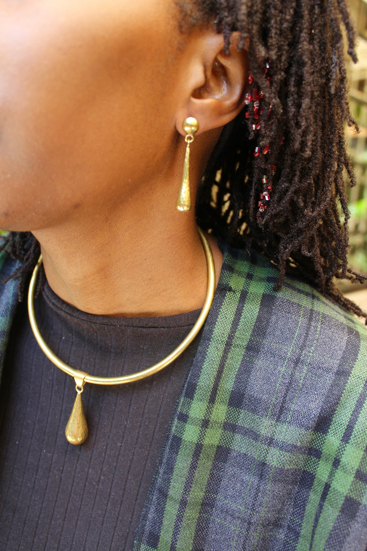 Qwesi Brass Set