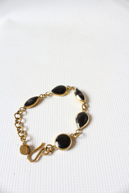 Dakika Horn Bracelet